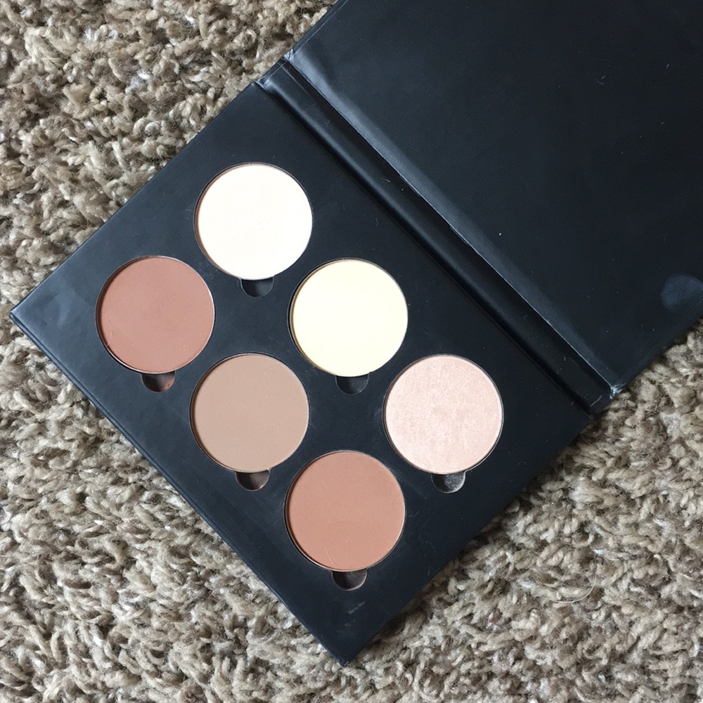anastasia beverly hills contour kit
